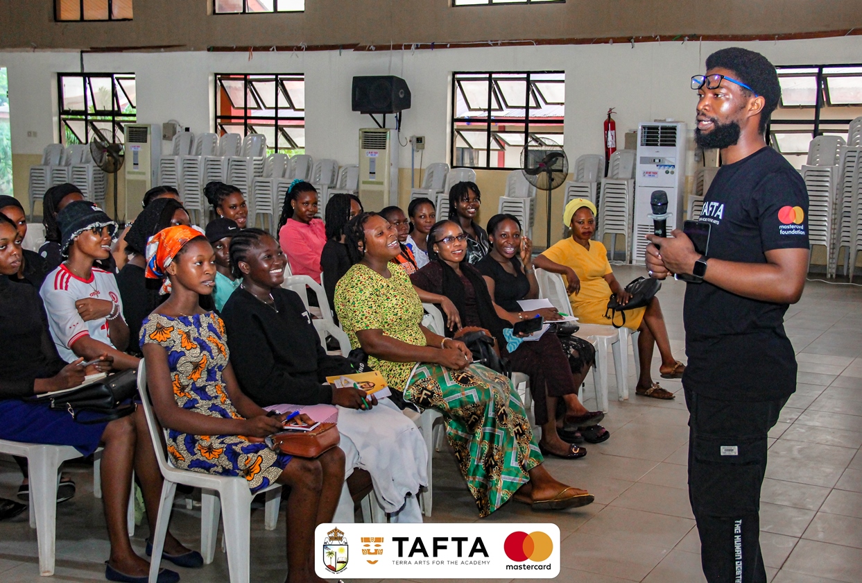 LAGOS WEST DIOCESE EMPOWERS 126 WOMEN WITH CREATIVE ARTS TRAINING