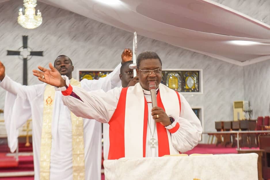 GOD DOES THE BEST FOR THOSE WHO LEAVE THE CHOICE TO HIM - Bishop Odedeji.