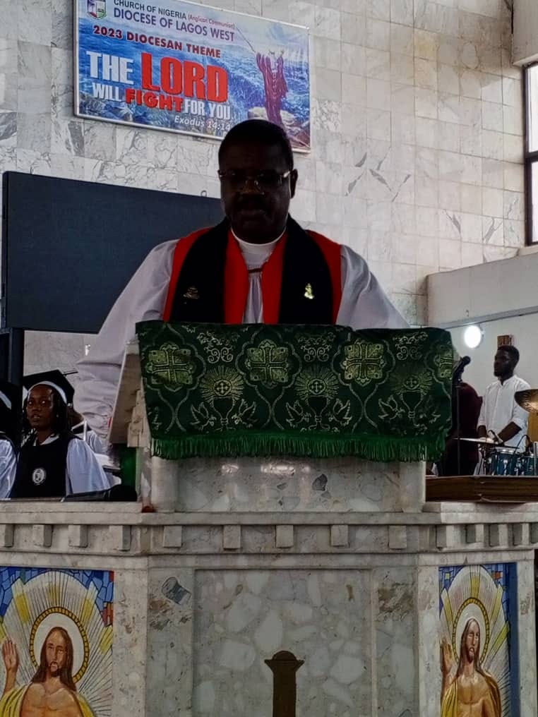Be Heavenly Focused! - Bishop Odedeji charges youth. 